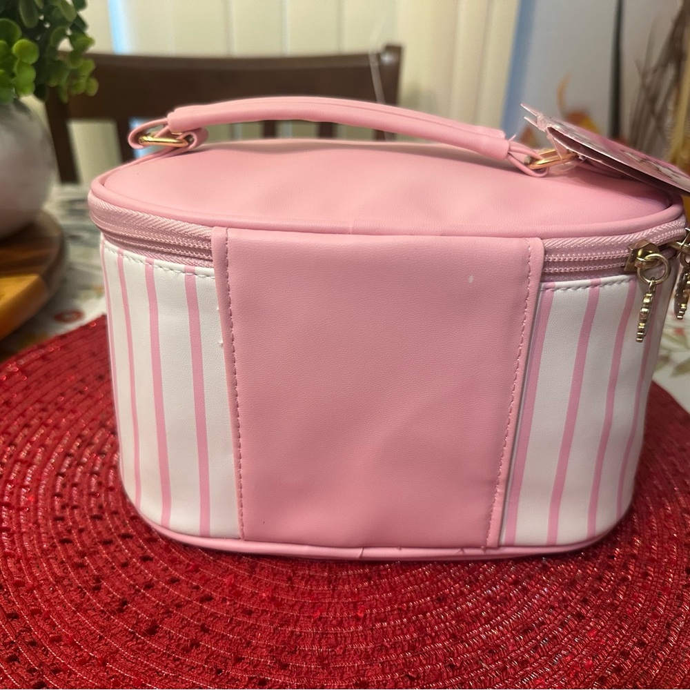 Hello Kitty Pink Interior Bag - Picture 6 of 9